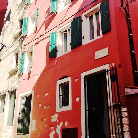 Superb Townhouse Villa Montalbano Rovinj Zewnętrze zdjęcie
