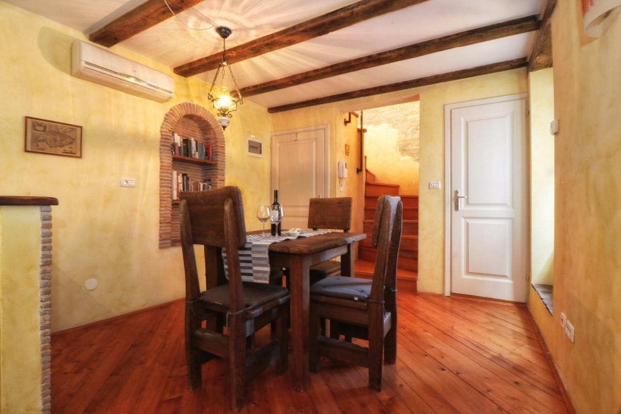 Superb Townhouse Villa Montalbano Rovinj Zewnętrze zdjęcie